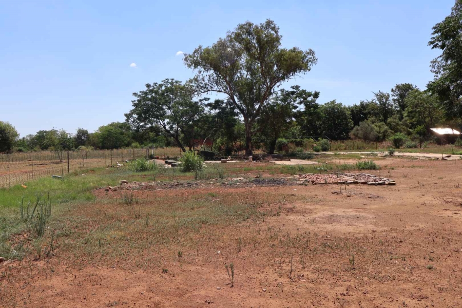 Commercial Property for Sale in Hartbeespoort Rural North West